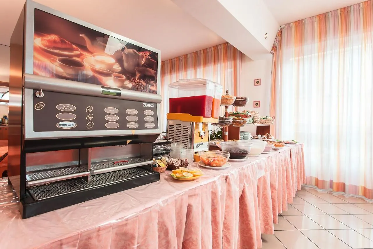 Hotel Joli Cesenatico 3*,