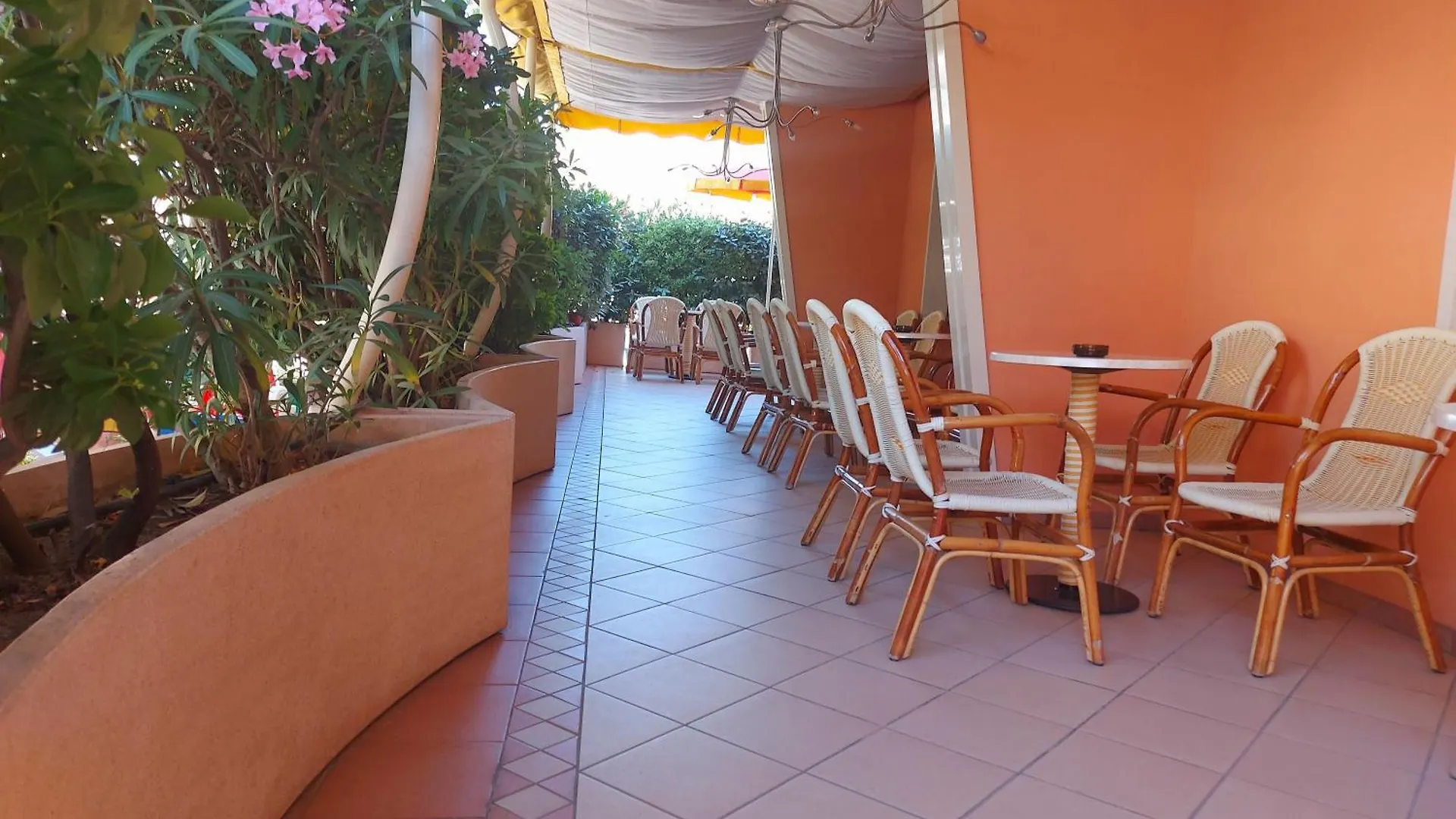 ***  Hotel Joli Cesenatico Italy